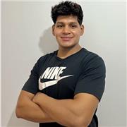 Entrenador Personal con experiencia de 2 años, he entrenado niños de 5 años hasta personas de la tercera edad.